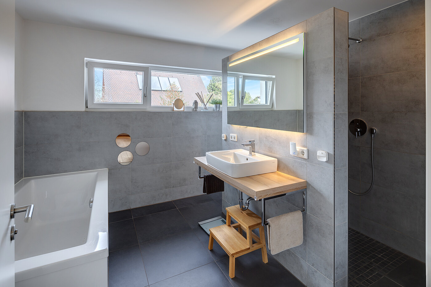 Maison jumelée avec 5 pièces | München-Aubing | 70162 | Bad mit Badewanne...