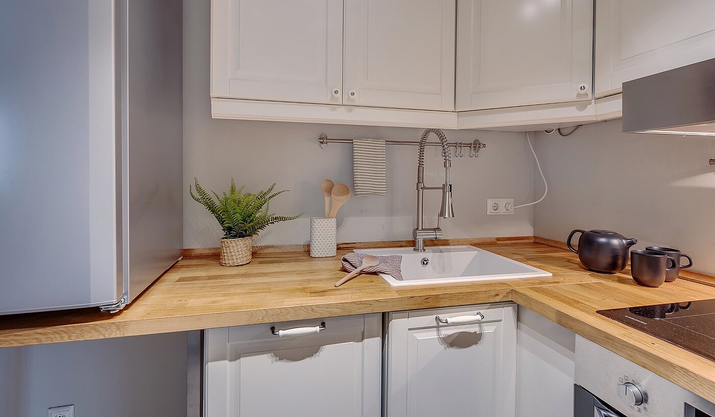 Rez-de-chaussée surélevé avec 2 pièces | München-Lehel | 2012ML1 | Hier macht kochen Spaß