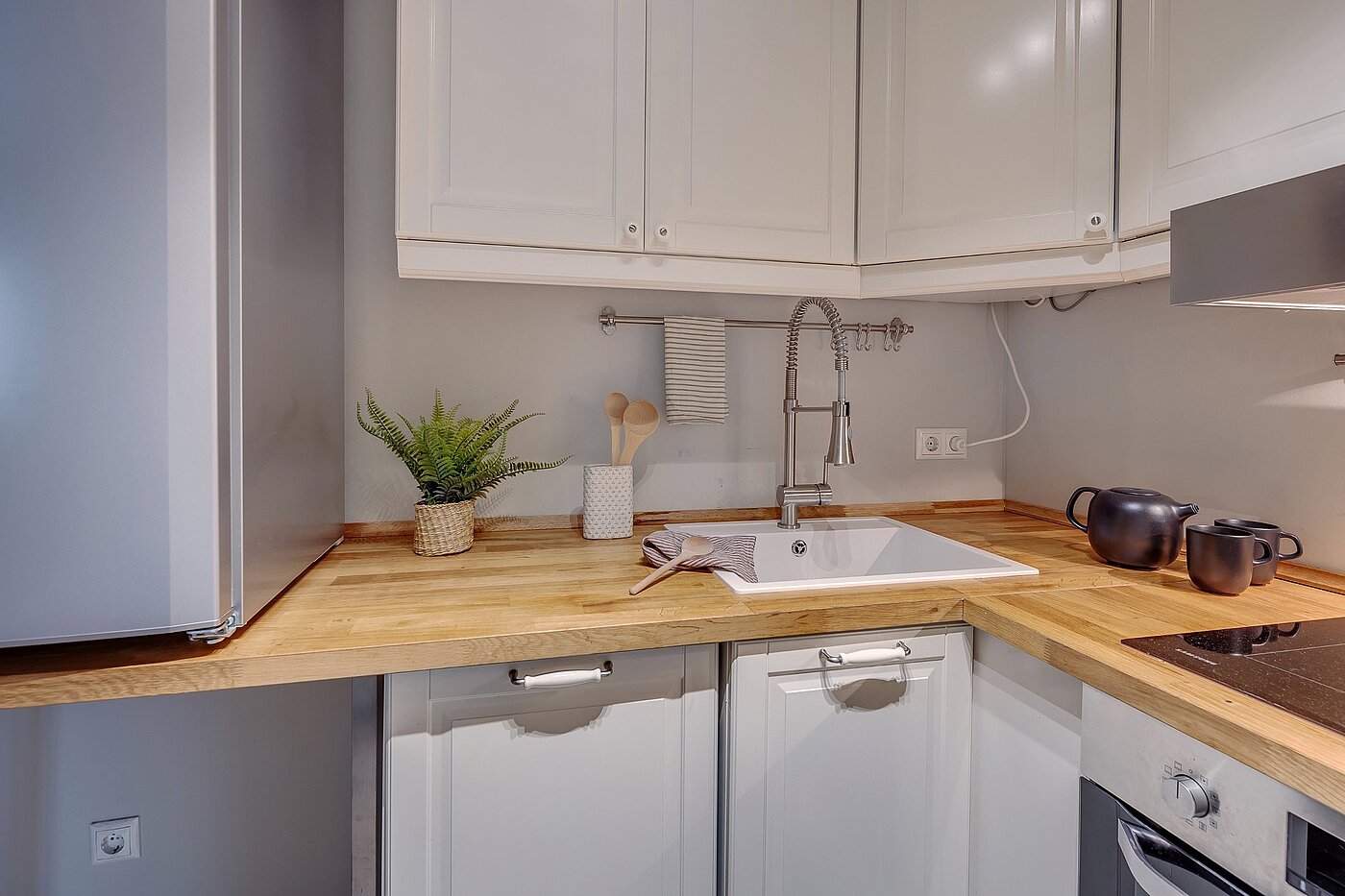 Rez-de-chaussée surélevé avec 2 pièces | München-Lehel | 2012ML1 | Hier macht kochen Spaß