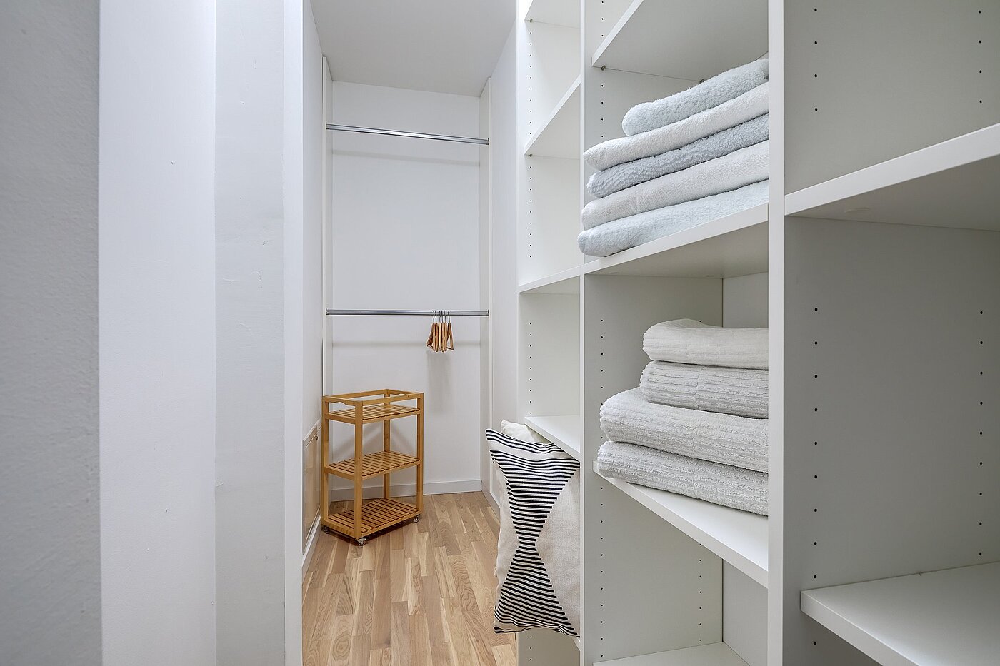 Appartement avec 1.5 pièces | München-Bogenhausen | 1904ML6 | ...verstecktem Stauraum.