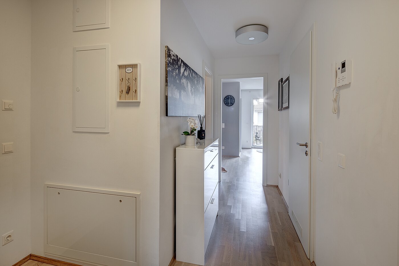 Appartement avec 3 pièces | 70483 | geräumiger Flur