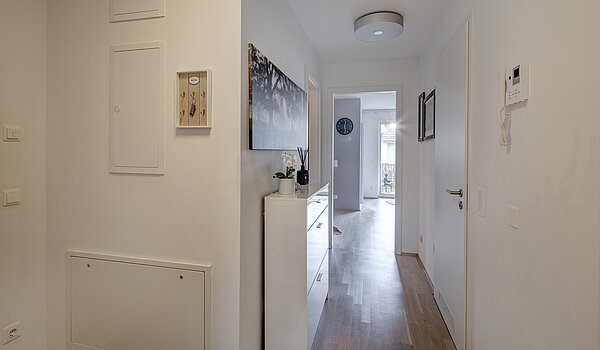 Appartement avec 3 pièces | 70483 | geräumiger Flur
