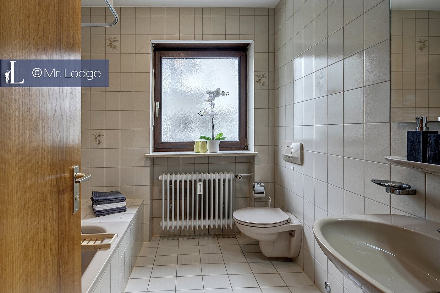 Appartement au rez-de-chaussée avec 2 pièces | München-Harlaching | 1704ML6 | Bad mit Fenster