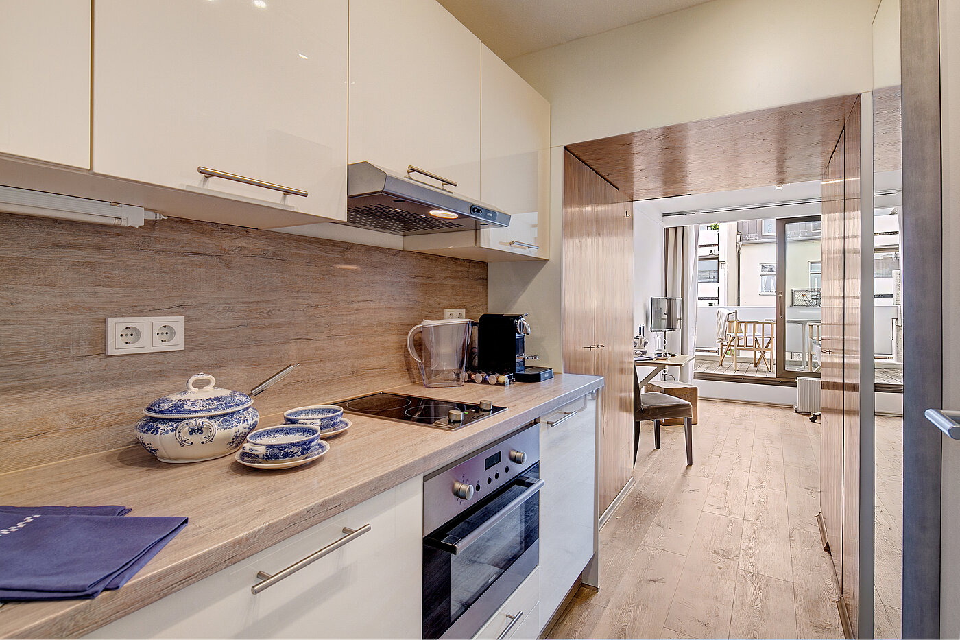 Apartment avec 1 pièce | München-Maxvorstadt | 70448 | Küchenzeile