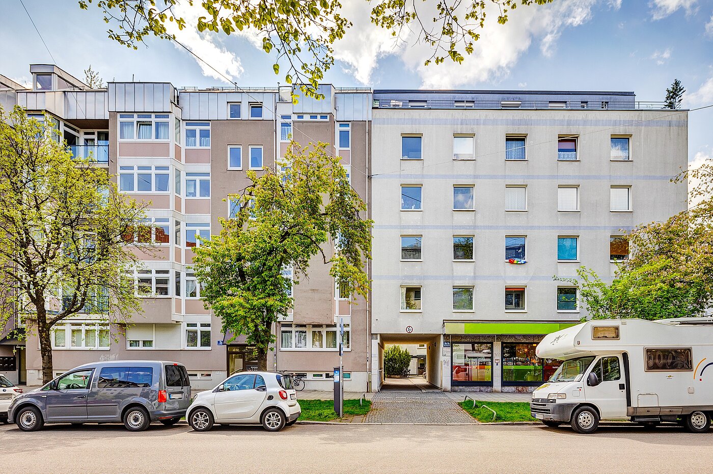 Appartement avec 2.5 pièces | München-Nymphenburg | 2204ML61 | Ansicht von der Straße