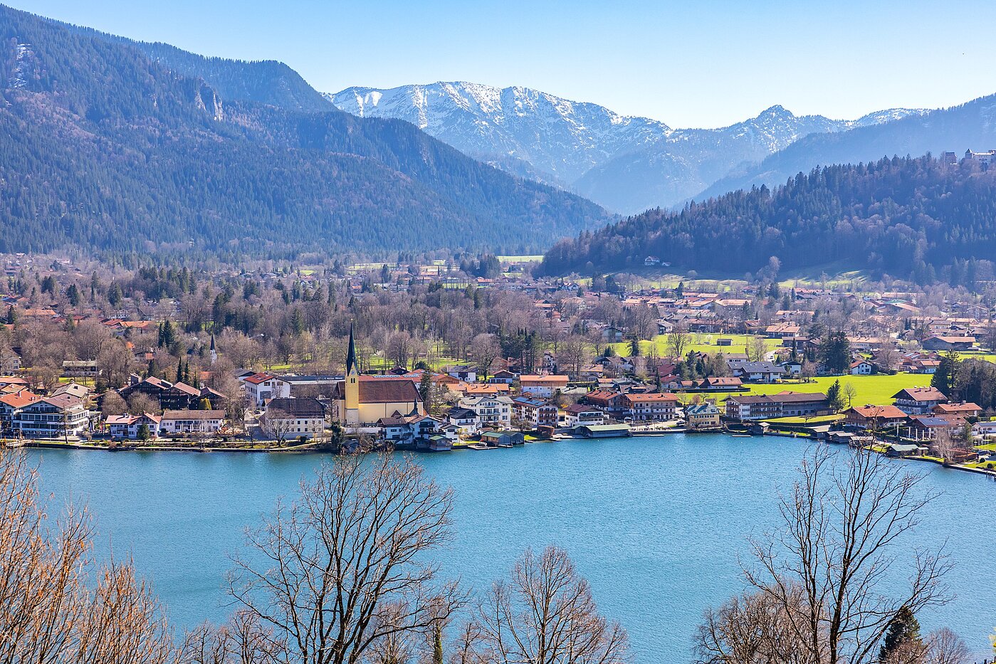 Mehrfamilienhaus avec 11 pièces | Rottach-Egern | 70215 | Blick auf die Bucht...