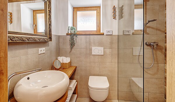 Appartement avec 6 pièces | 70095 | ....und Bad en Suite