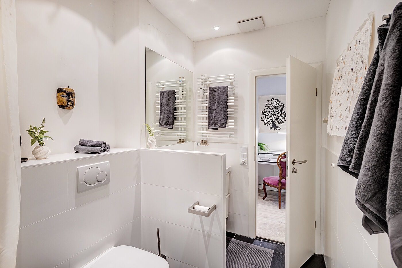 Appartement au rez-de-chaussée avec 2 pièces | München-Schwabing | 70394 | Badezimmer...