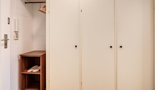 Appartement avec 1 pièce | München-Schwabing | 70475 | ... mit Garderobe