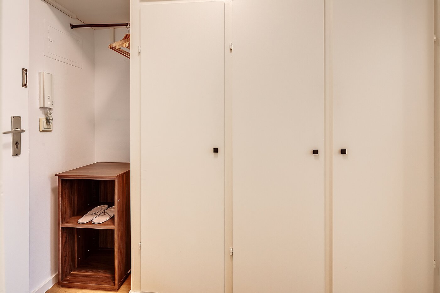 Appartement avec 1 pièce | München-Schwabing | 70475 | ... mit Garderobe