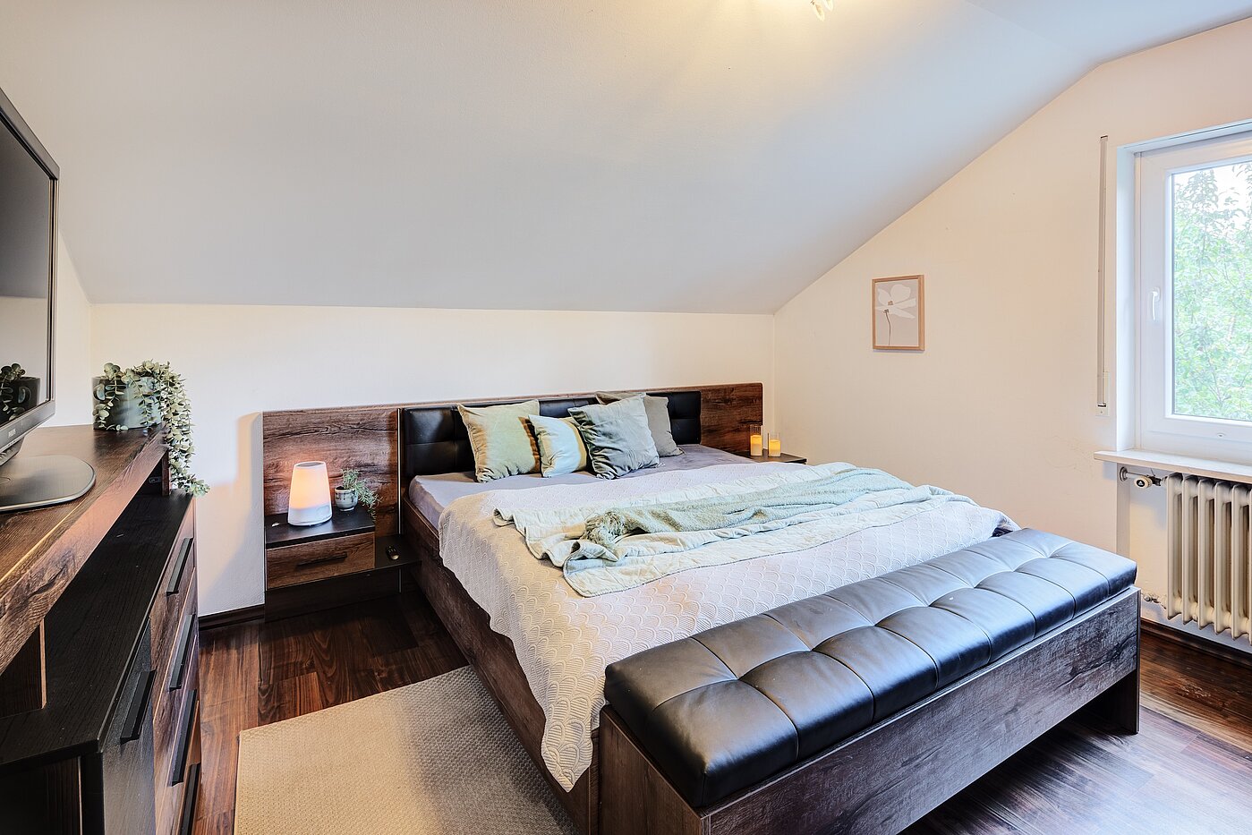 Appartement au dernier étage avec 3 pièces | Karlsfeld | 70217 | Schlafzimmer mit...