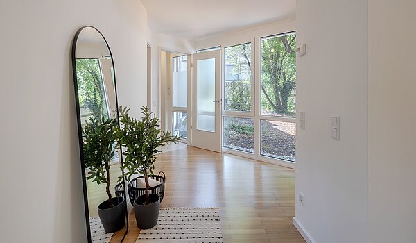 Appartement au rez-de-chaussée avec 2 pièces | München-Laim | 70464 | Diele mit Zugang...