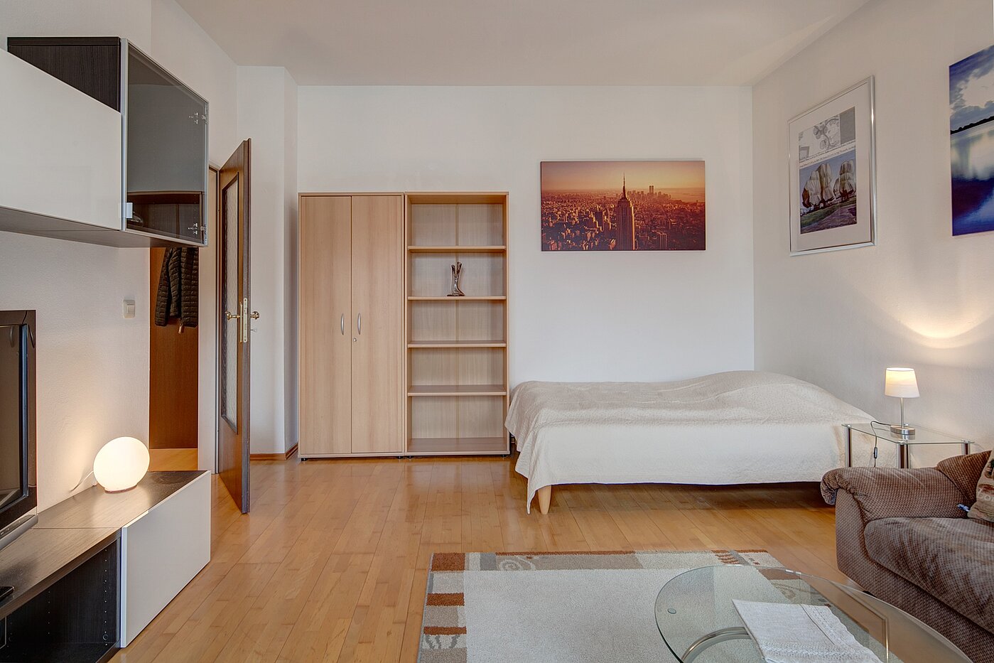 Appartement avec 1 pièce | München-Schwabing | 2111ML3 | Blick in Richtung Bett
