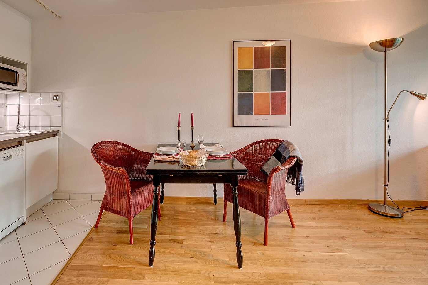 Rez-de-chaussée surélevé avec 1 pièce | München-Neuhausen | 1911ML10 | Kleiner Essplatz