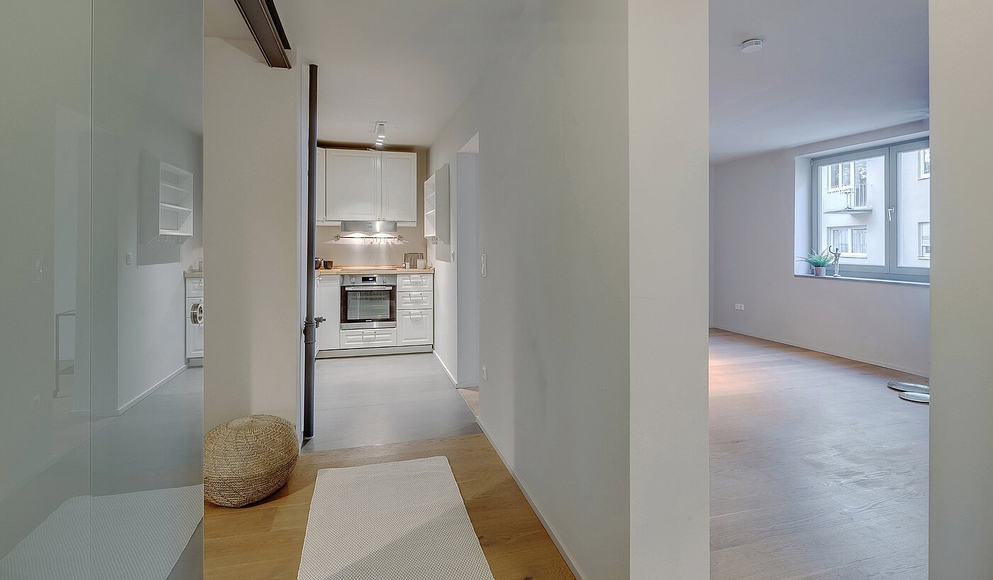 Rez-de-chaussée surélevé avec 2 pièces | München-Lehel | 2012ML1 | Zugang zu allen Räumen