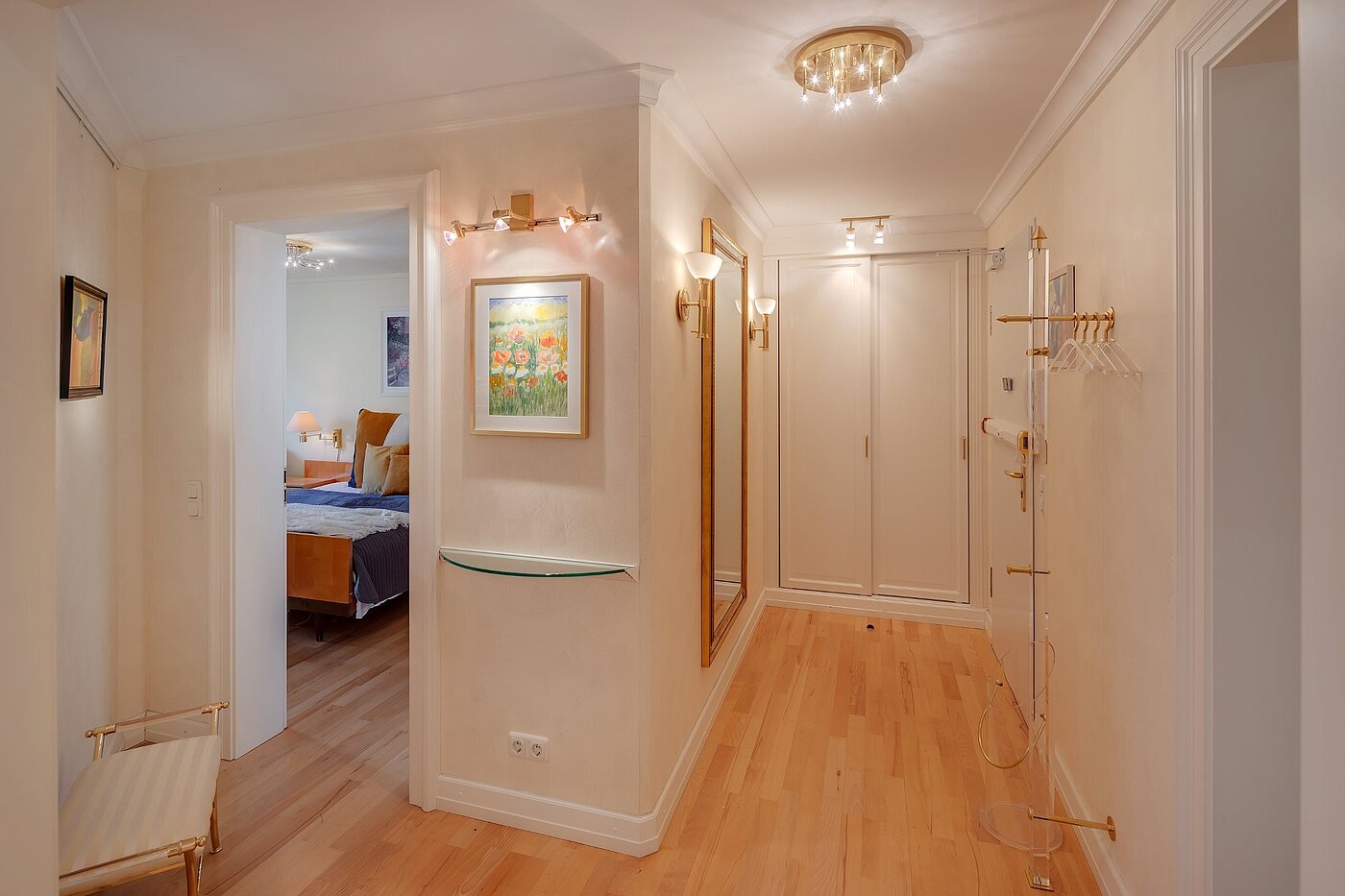 Appartement avec 2 pièces | München-Sendling | 2010ML1 | Ansprechende Diele mit...