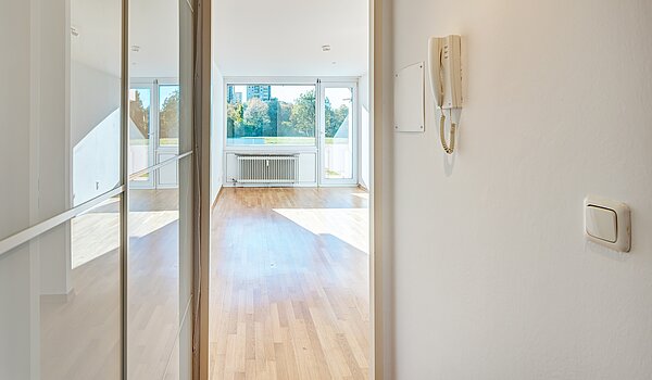 Apartment avec 2 pièces | München-Feldmoching | 70466 | Flur vom Eingang kommend