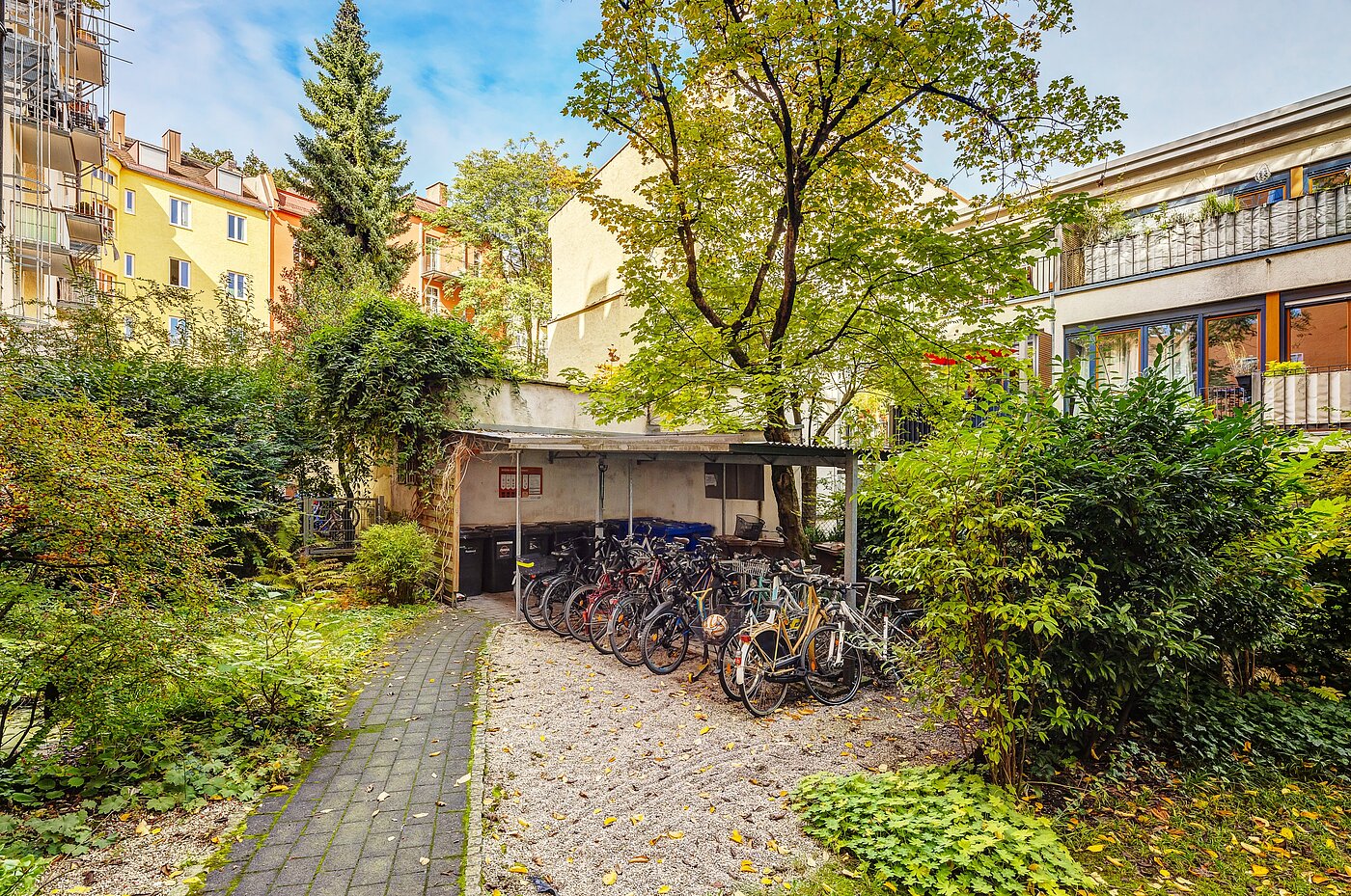 Appartement au dernier étage avec 2 pièces | München-Au | 2209ML3 | Innenhof