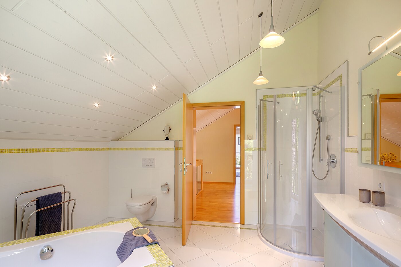 Maison individuelle avec 5 pièces | Icking | 70438 | ...und separater Dusche