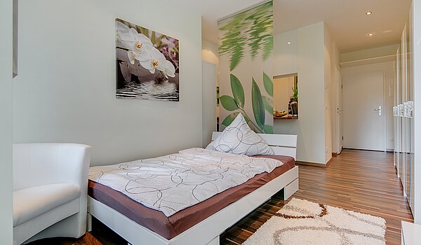 Appartement au rez-de-chaussée avec 4 pièces | München-Neuhausen | 70471 | Schlafbereich