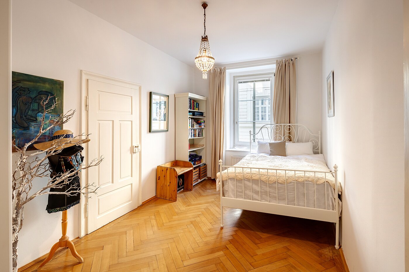 Appartement avec 5 pièces | München-Altstadt | 700121 | ...Türen, schönes Fischgrät-Parkett...
