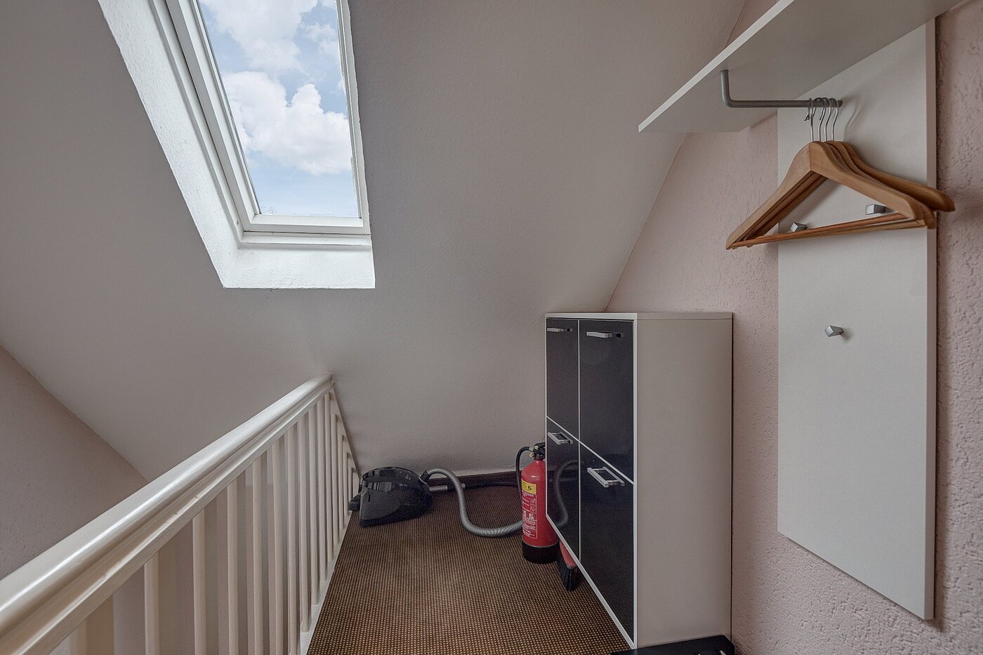 Appartement au dernier étage avec 3 pièces | München-Hasenbergl | 1803ML5 | Garderobe