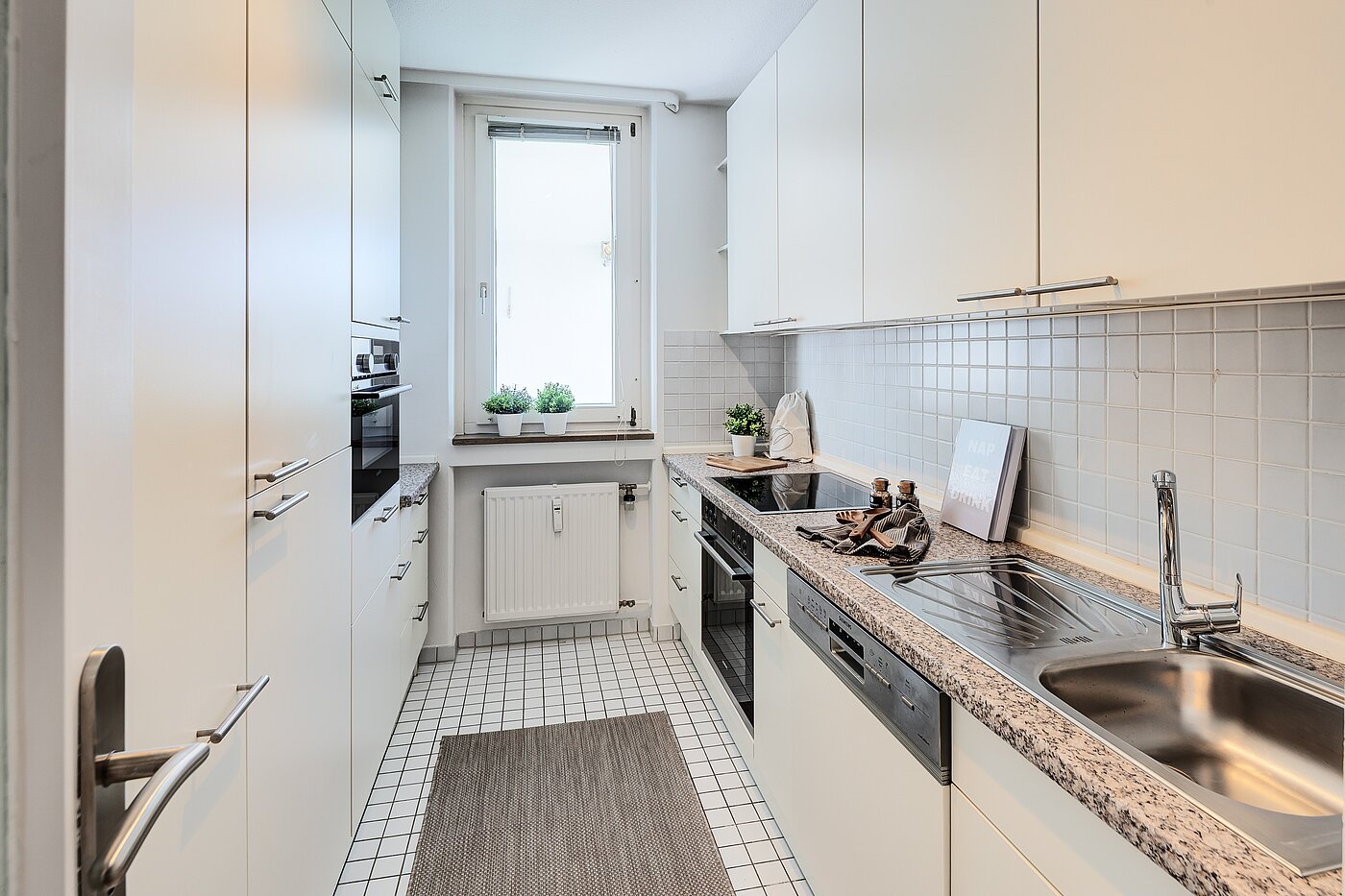 Appartement avec 3 pièces | München-Oberföhring | 70246 | Voll eingerichtete Küche...