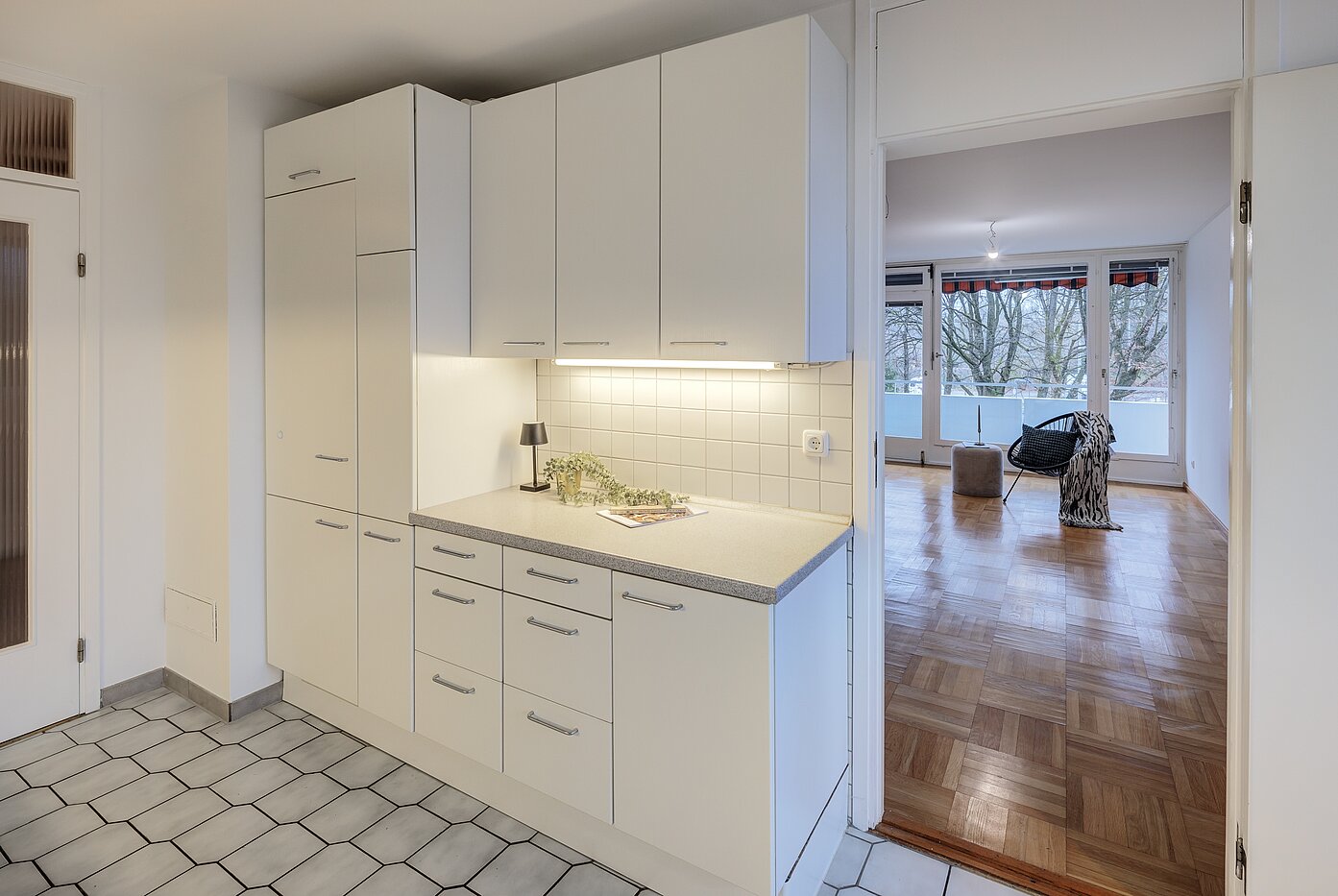 Appartement avec 3.5 pièces | München-Bogenhausen | 703052 | Blick zum Wohnzimmer