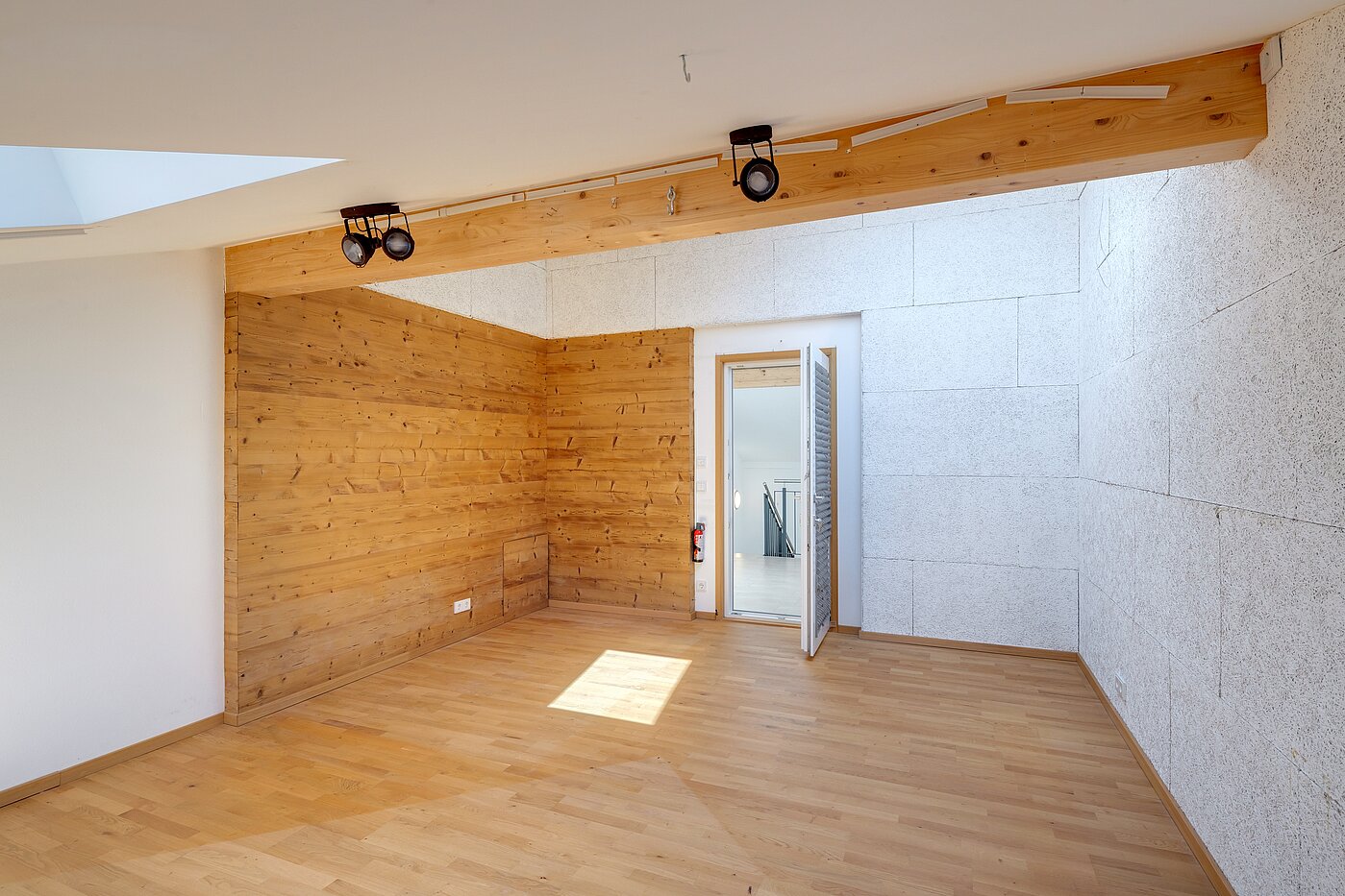 Propriété particulière avec 9 pièces | 70406 | Musikzimmer Dachgeschoss