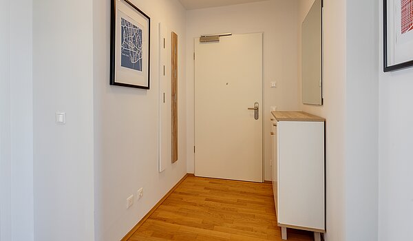 Appartement avec 2 pièces | München-Ramersdorf | 70472 | Diele mit Stauraum