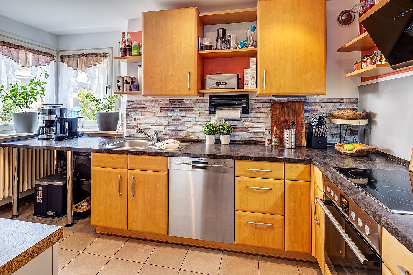 Maison d'angle mitoyenne avec 6 pièces | Germering | 70033 | Eigentum der Mieter