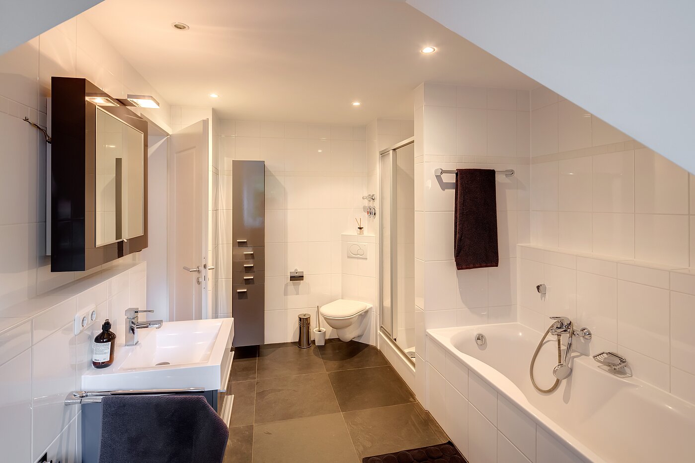 Appartement en duplex avec 2.5 pièces | München-Solln | 701961 | Badewanne und...