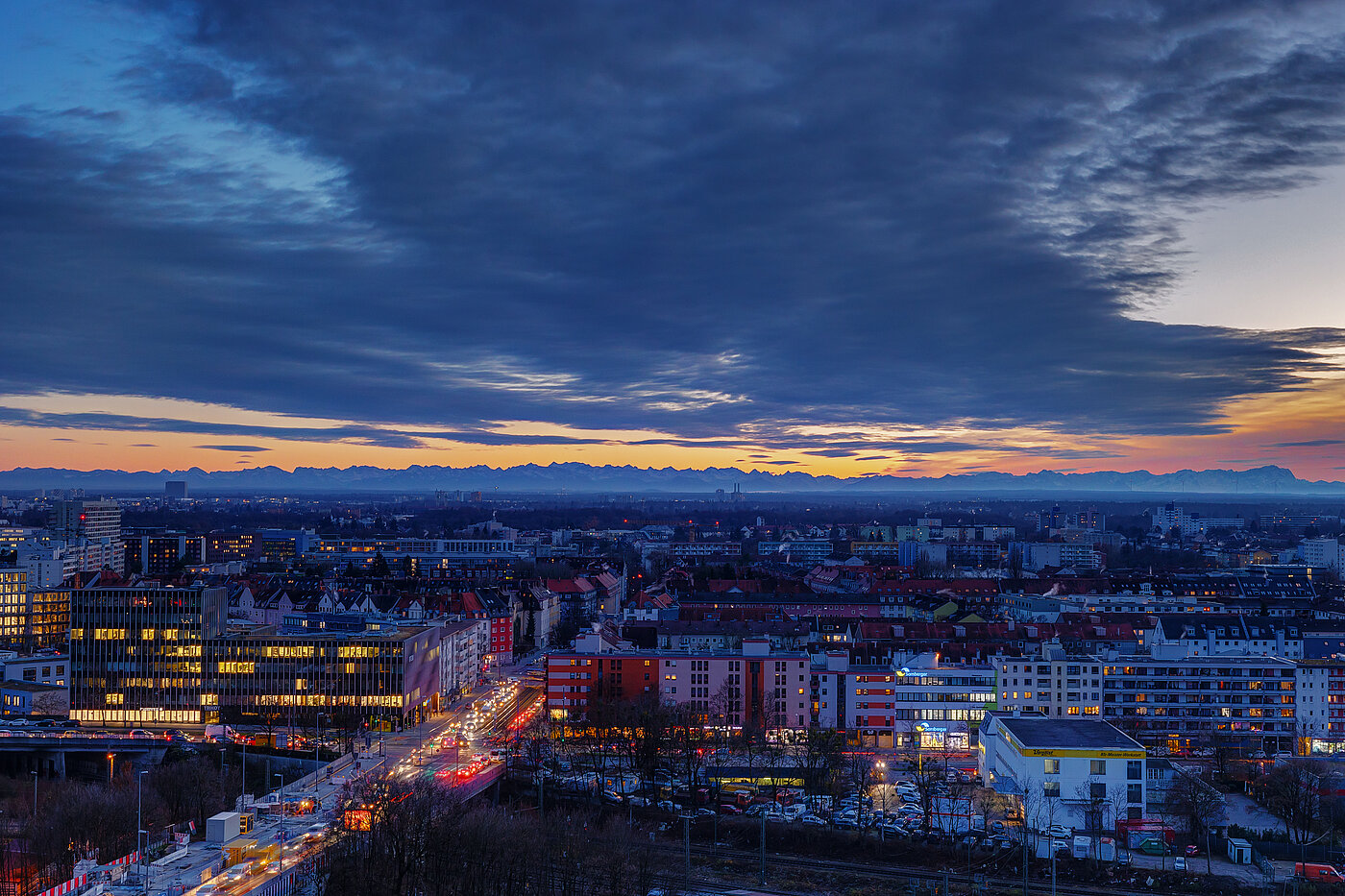 Apartment avec 1.5 pièces | München-Neuhausen | 70179 | Nächtliche Impressionen von der Dachterrasse