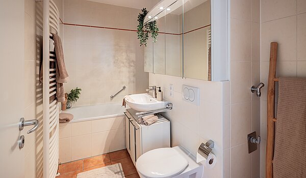 Appartement avec 2 pièces | München-Bogenhausen | 70396 | Badezimmer...