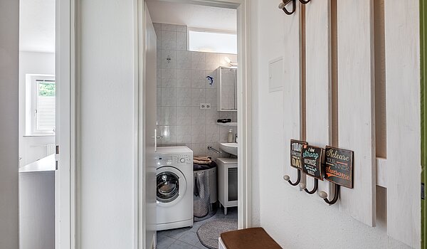 Appartement avec 1 pièce | München-Feldmoching | 70456 | Flur / Badezimmer