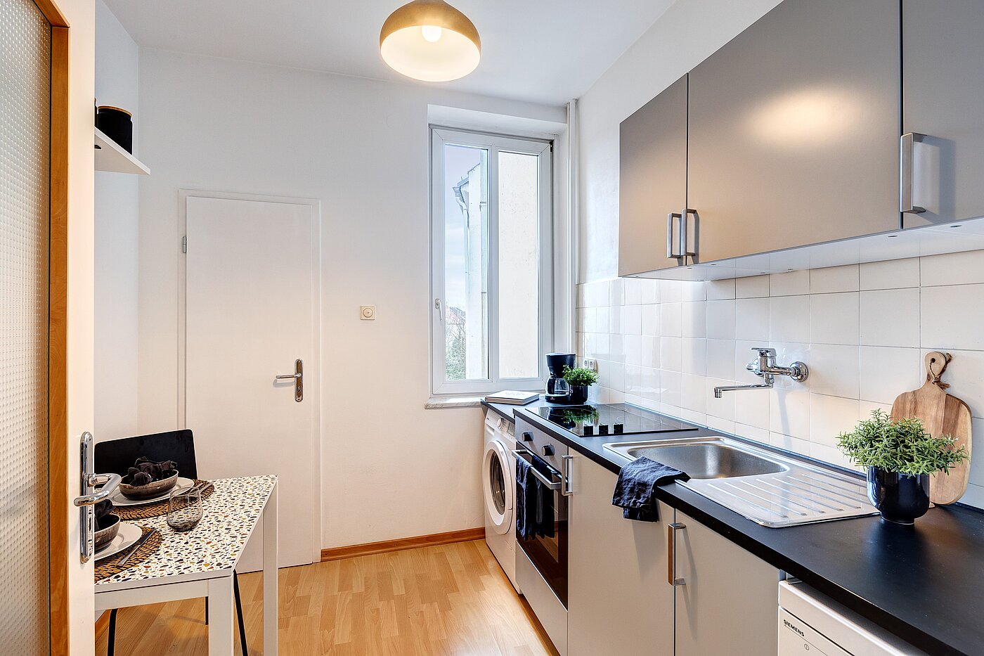 Appartement avec 1 pièce | München-Schwabing | 701051 | Kleine Wohnküche