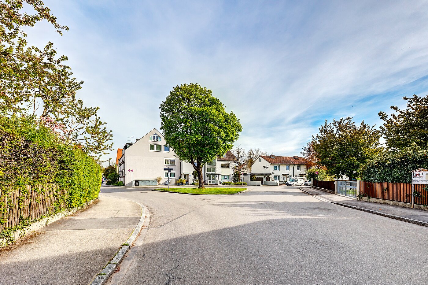 Appartement au rez-de-chaussée avec 1.5 pièces | München-Aubing | 70000 | Ruhige Anliegerstraße