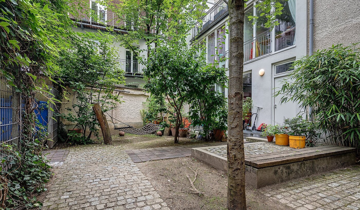 Appartement avec 2 pièces | München-Haidhausen | 1807ML2 | ...und grünem Innenhof