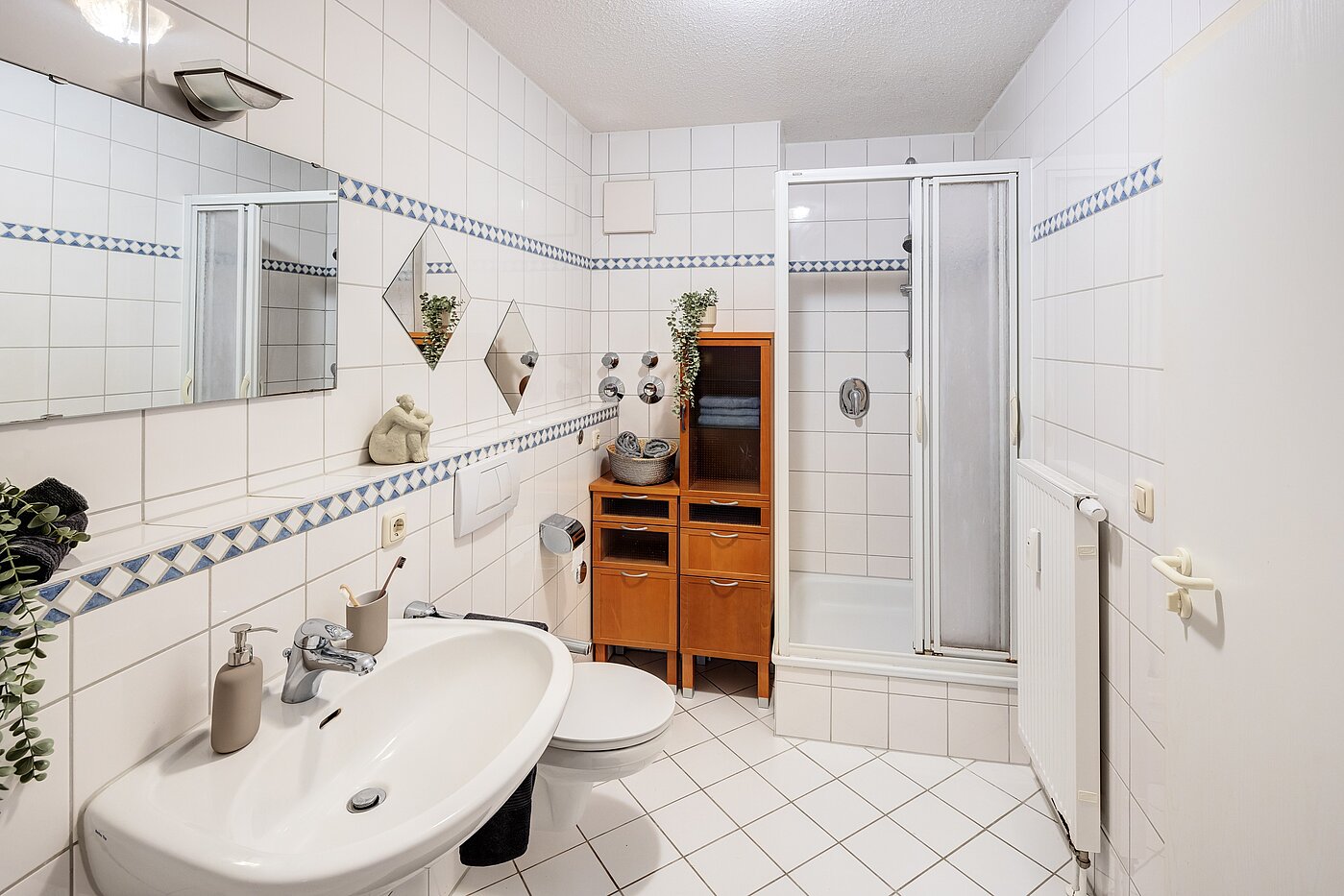 Appartement en duplex avec 3.5 pièces | München-Trudering | 70238 | ...und Dusche