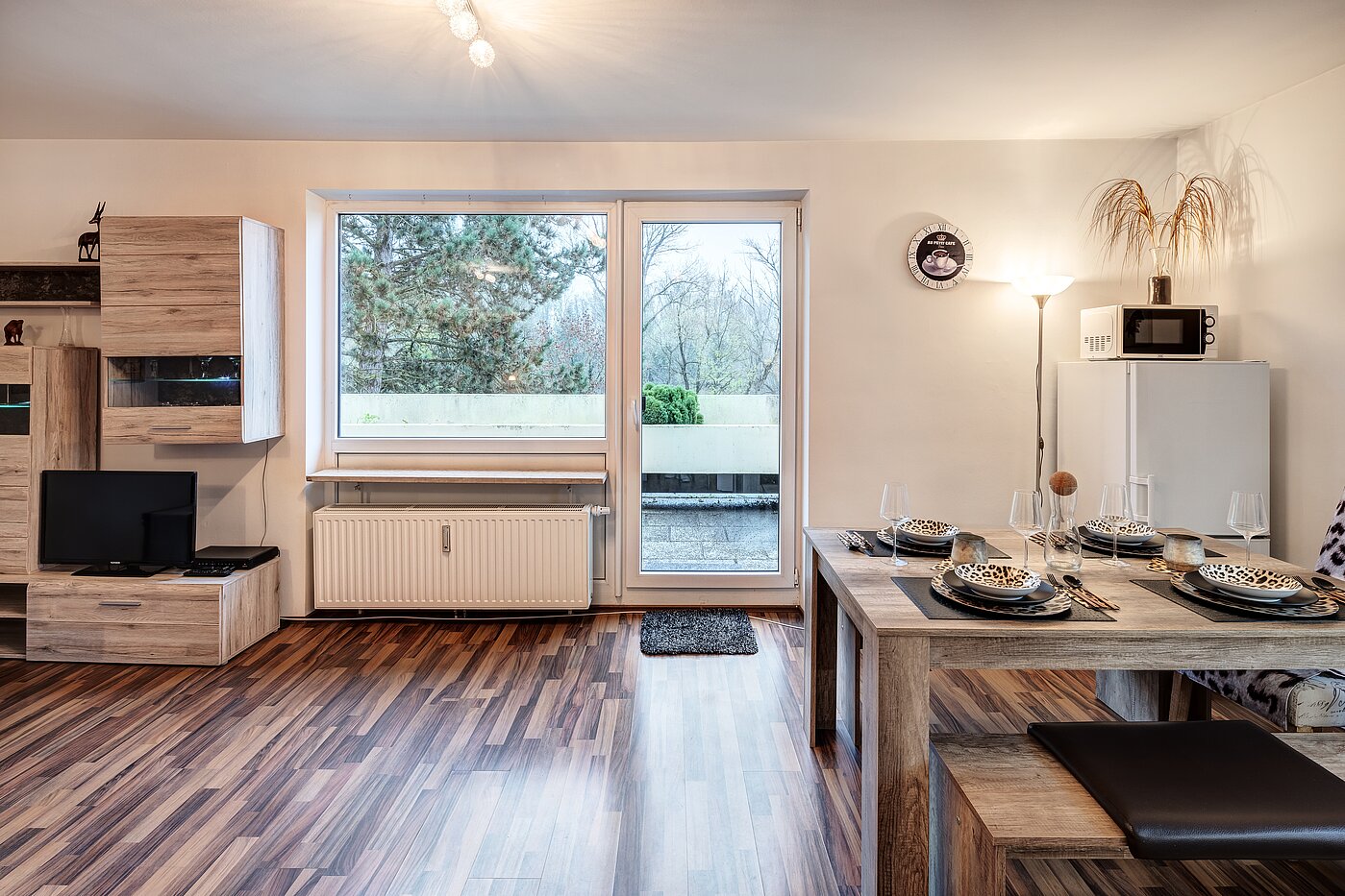 Appartement avec 1 pièce | Karlsfeld | 70460 | Wohn- und Essfbereich