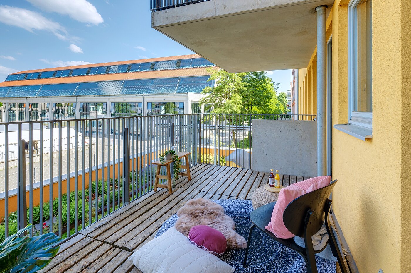 Appartement avec 2 pièces | München-Schwanthalerhöhe | 2206ML11 | Der herrlich große Ostbalkon...