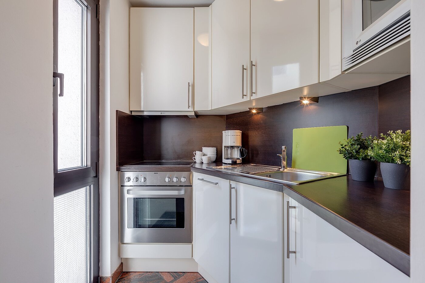 Appartement avec 2 pièces | München-Isarvorstadt | 1804ML1 | Moderne Küchenzeile