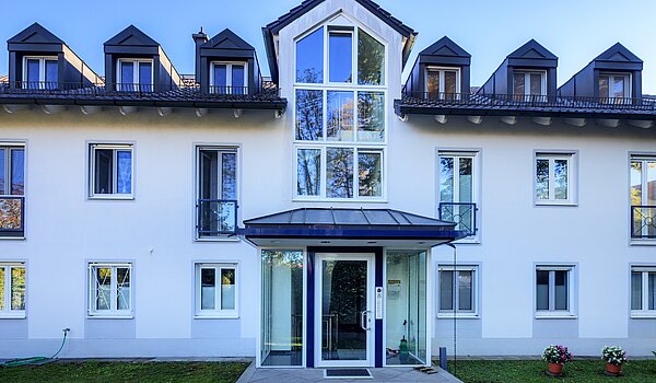 Appartement au dernier étage avec 3 pièces | 70501 | Gepflegtes Objekt