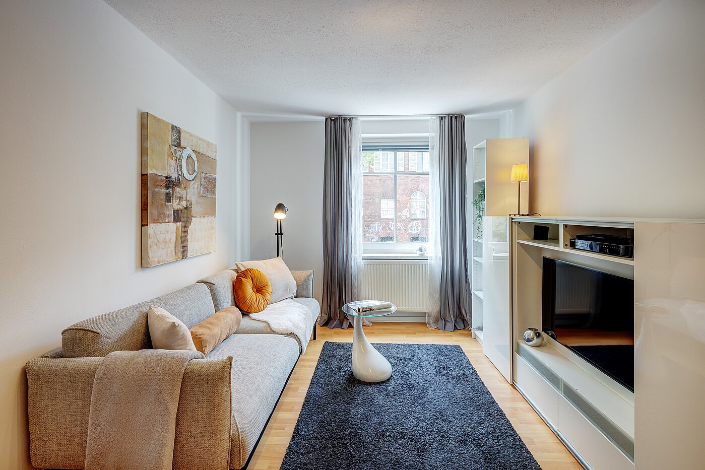 Appartement avec 2.5 pièces | München-Isarvorstadt | 70121 | Wohnzimmer...