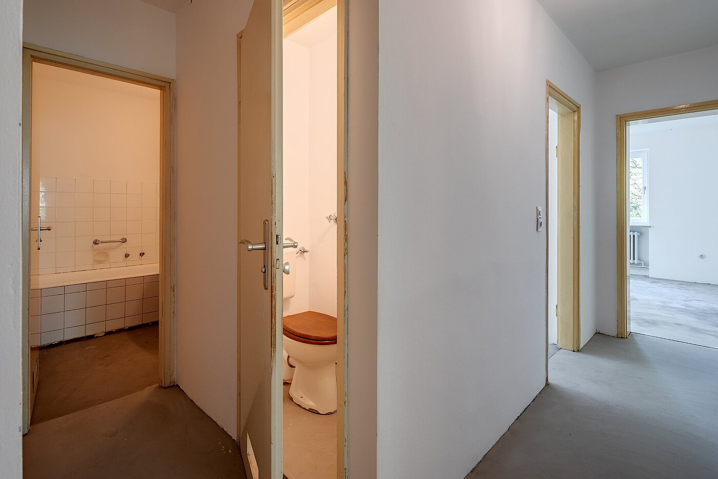 Appartement avec 4 pièces | München-Aubing | 1904ML4 | Bad und Gäste-WC