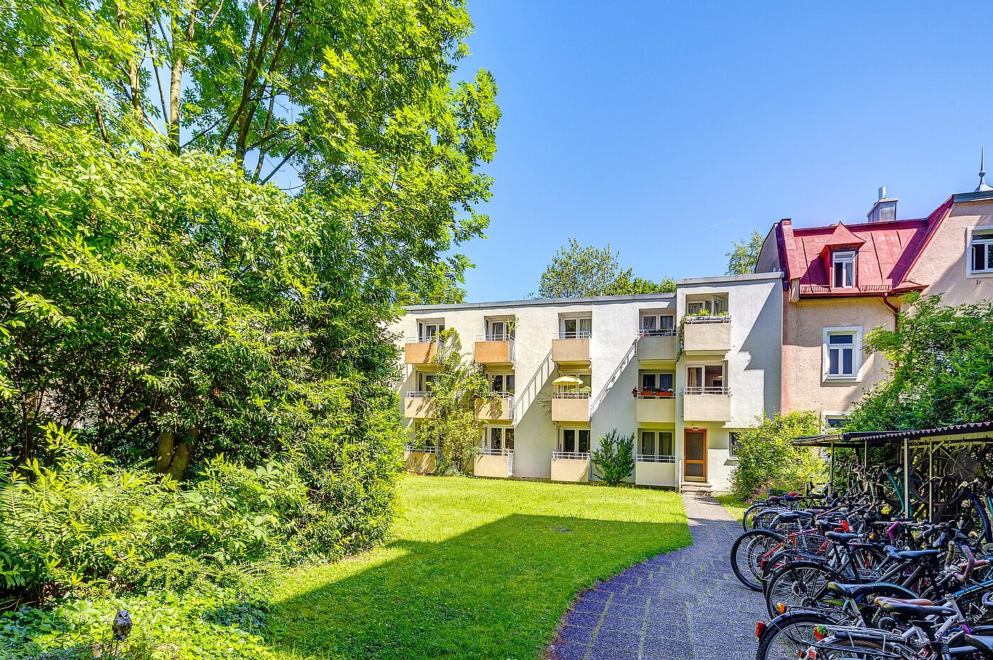 Appartement avec 1 pièce | München-Schwabing | 2210ML3 | ...im grünen Innenhof