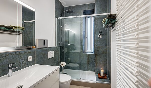Appartement au rez-de-chaussée avec 2 pièces | München-Sendling | 703811 | Modernes Bad