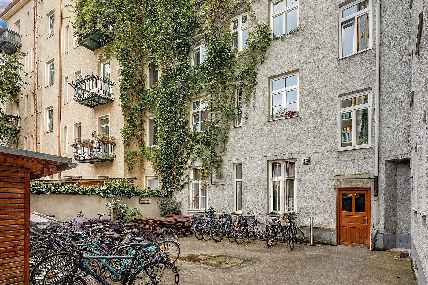 Appartement avec 5 pièces | München-Au | 2009ML3 | Hof mit Fahrradstellplätzen