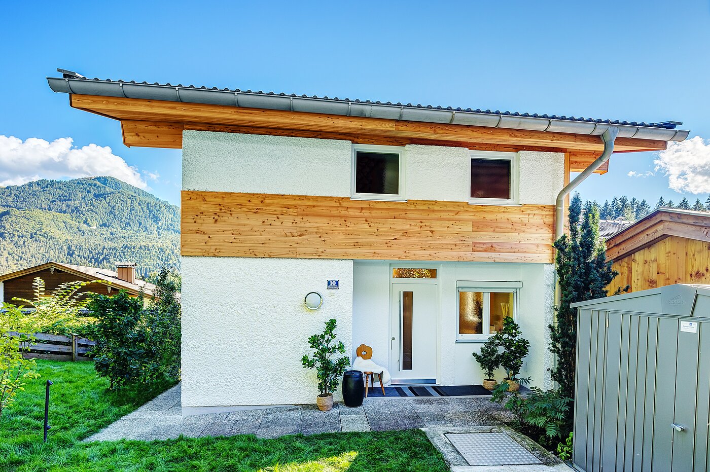 Maison d'angle mitoyenne avec 3 pièces | Kreuth | 70037 | Zugang zum Haus...
