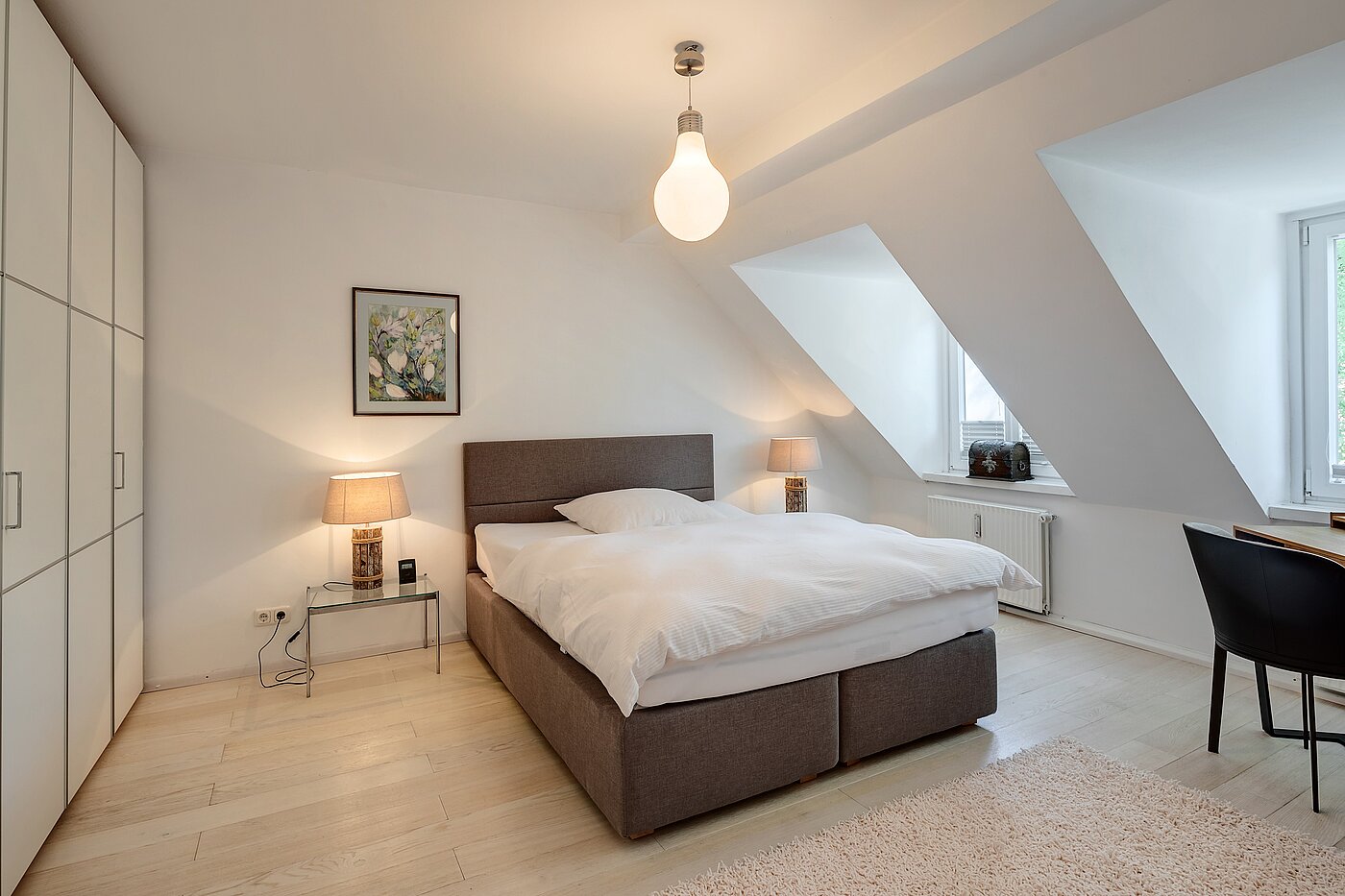 Appartement avec 2 pièces | München-Isarvorstadt | 70089 | Großzügiges Schlafzimmer